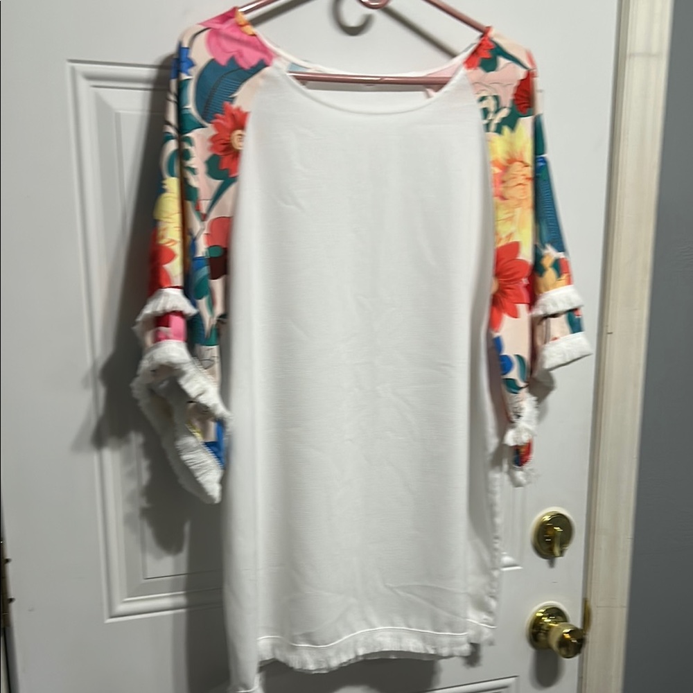 Floral Sleeve Boxy Blouse